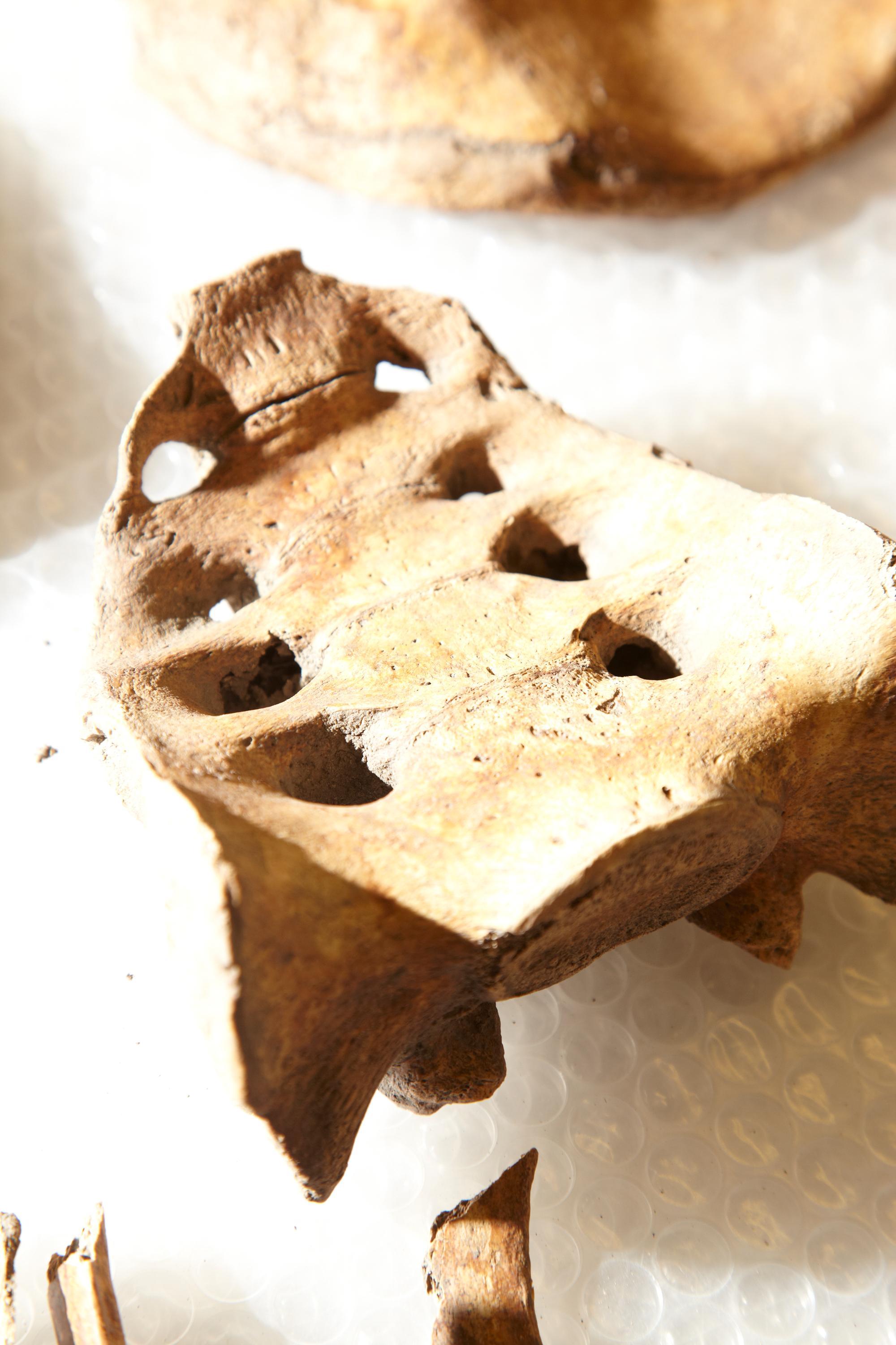 PG Photography Summer 2011 - Archaeology Sacrum - resize