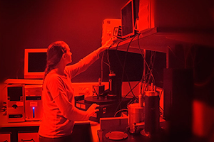A person prepering equipment in the Luminescence Dating Research lab