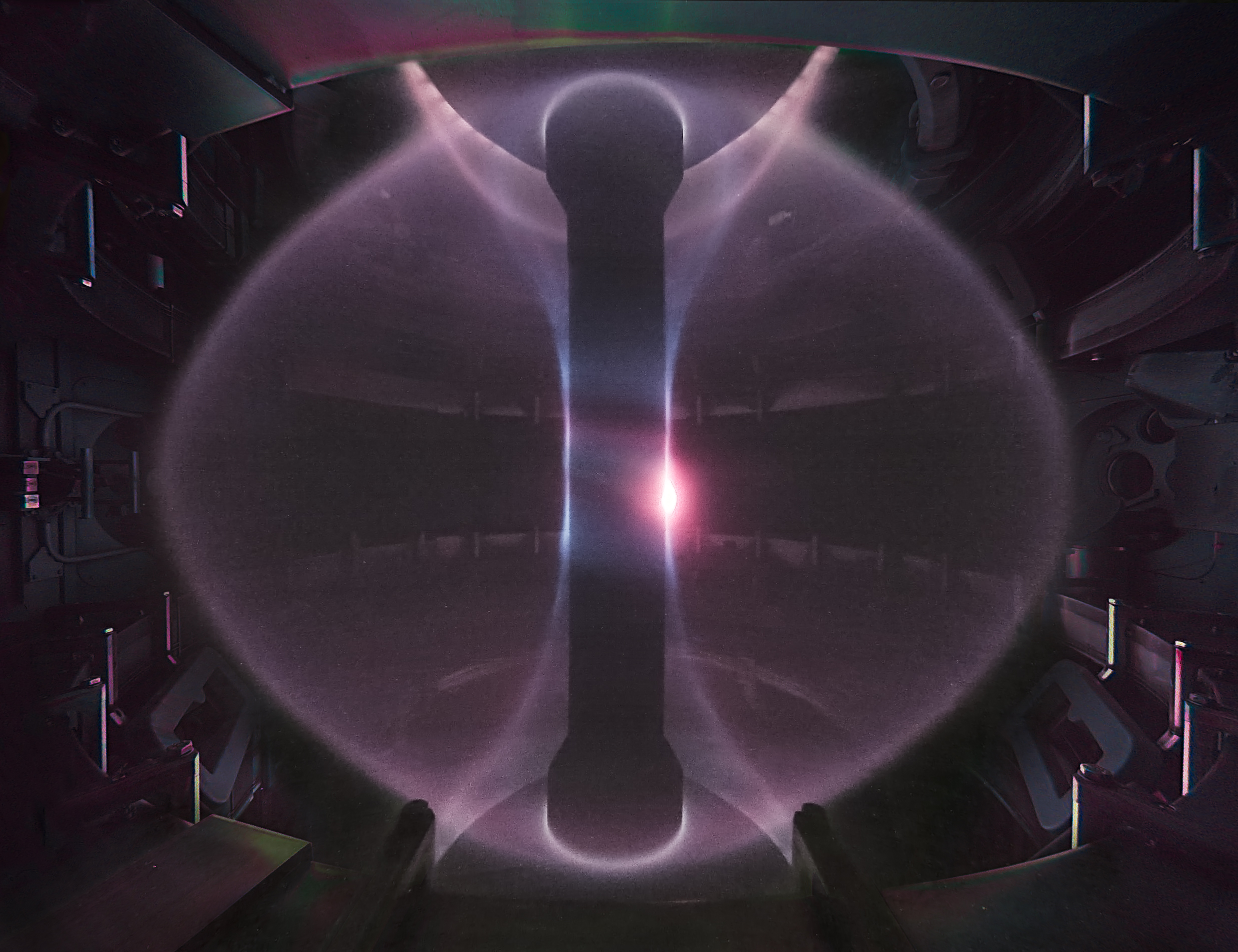 Image of plasma in Culham Centre for Fusion Energy