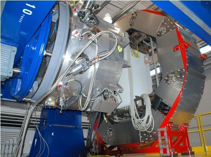 Photo of KMOS instrument on the VLT at Paranal, Chile