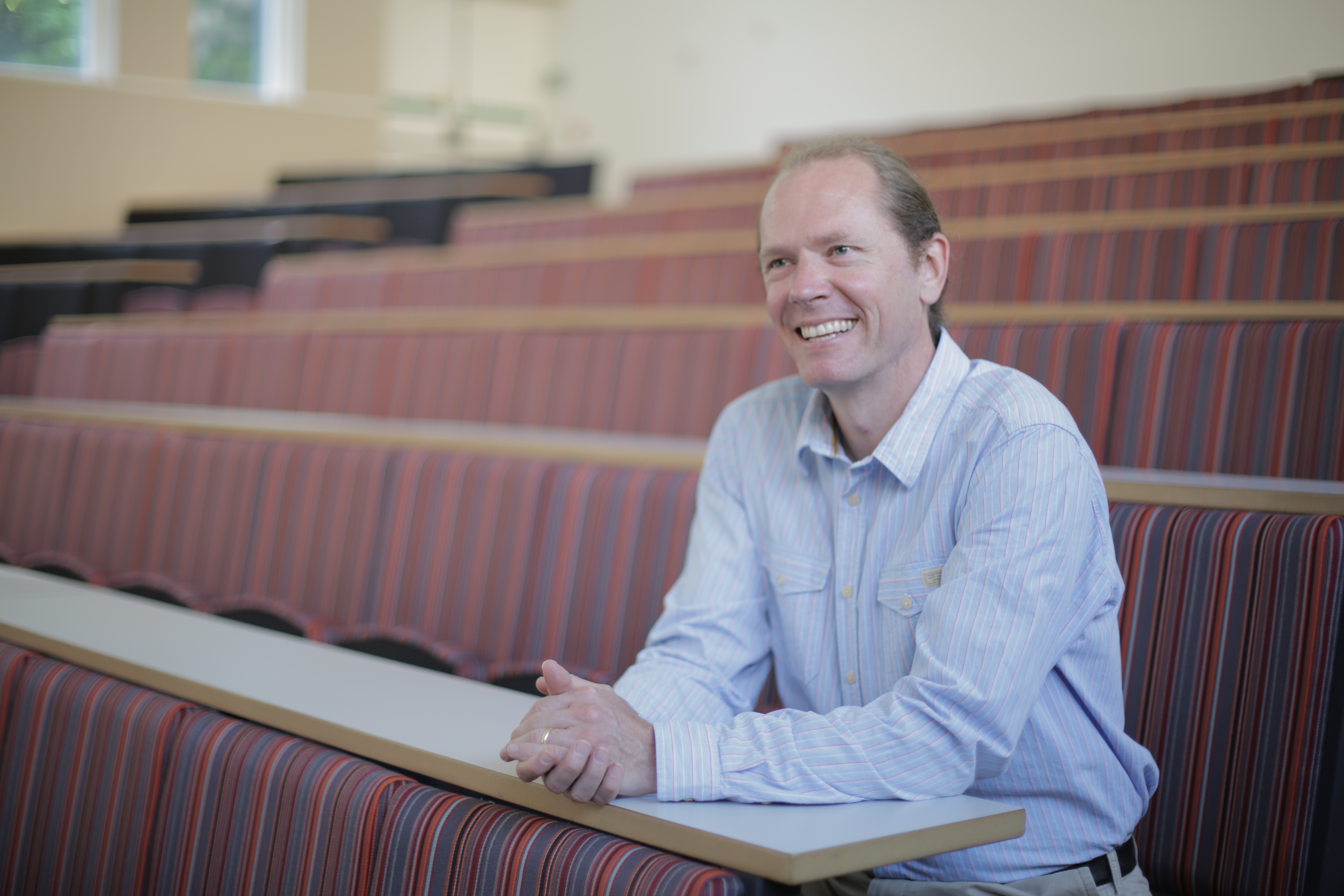 Informal profile photo of Prof Simon Gardiner