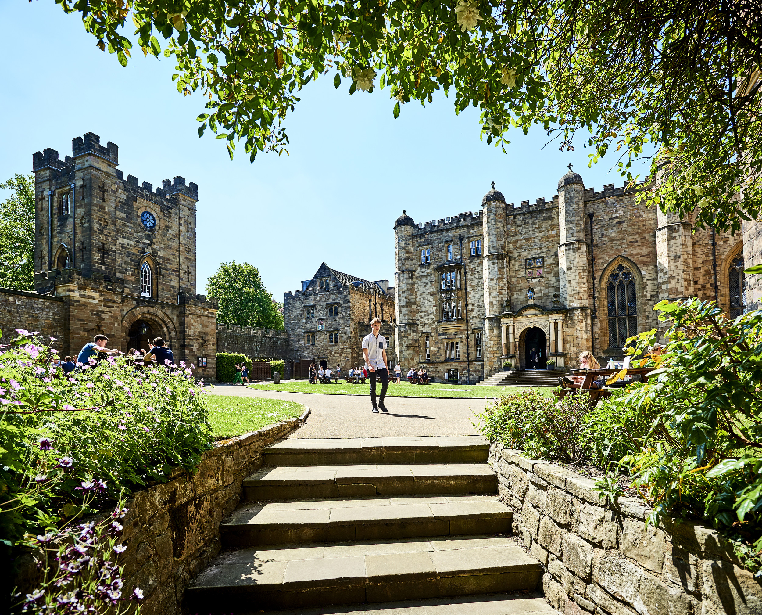 TDurham Castle Courtyard