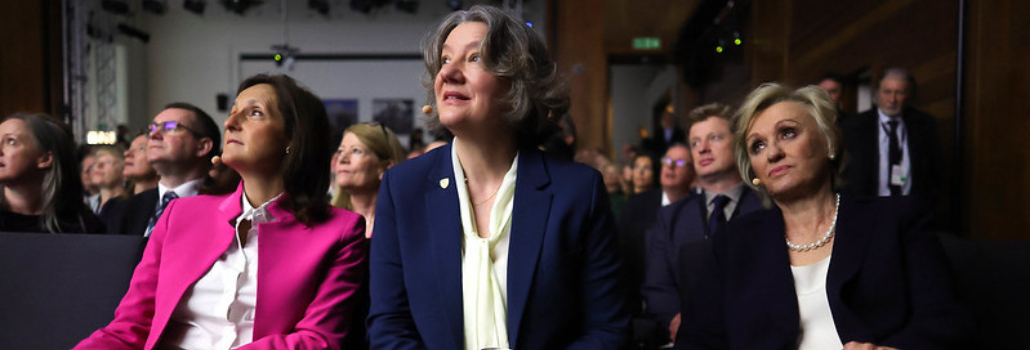 Durham University VC Karen O'brien with Alessandra Galloni and Tina Brown