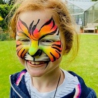 Face painting in the Botanic garden